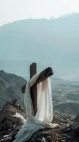 Cristo è aumentato, un' attraversare su un' collina, Pasqua paesaggio foto