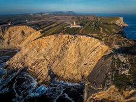 faro su cabo spichel capo spichel su atlantico oceano foto