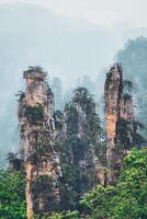 zhangjiajie montagne, Cina foto