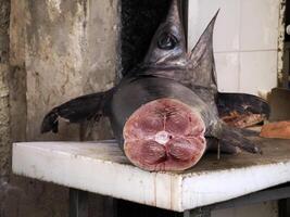 fresco pesce frutti di mare a ortigia siracusa sicilia pesce mercato Italia foto