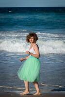 bellissimo ragazza in posa su il spiaggia. oro costa, Australia, Queensland foto