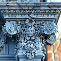 avvicinamento di intricato architettonico dettagli su un' storico facciata foto