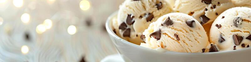 ghiaccio crema con cioccolato patata fritta biscotto. striscione, posto per testo. foto