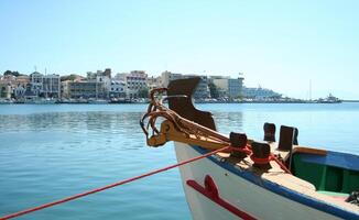 pesca barca nel porto lesbiche, Grecia foto