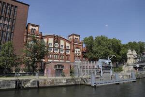 gita sul fiume su il fiume baldoria nel Berlino, Germania foto