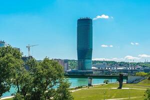 belgrado, Serbia, aprile 28, 2024, Visualizza di il città di belgrado nel Serbia. città su il banche di il Danubio fiume, belgrado. foto