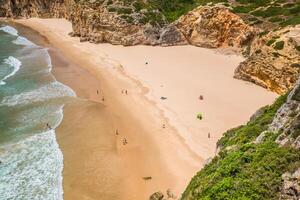 bellissimo baia e sabbioso spiaggia di praia fare beliche vicino cabo sao vicente, algarve regione, Portogallo foto