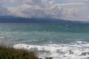 mediterraneo mare e spiaggia nel inverno nel Cipro 3 foto