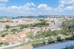 paesaggio urbano di estremoz un storico medievale villaggio di il alentejo regione. Portogallo foto