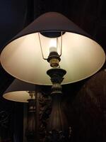 classico lampada nel Hotel Camera da letto foto