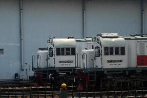 pendolare linea o elettrico treno nel Giacarta, Indonesia. foto