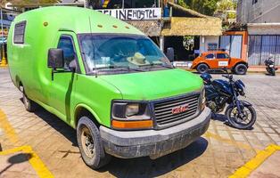 puerto escondido oaxaca Messico 2023 verde Vintage ▾ retrò classico auto veicolo mezzi di trasporto città cittadina Messico. foto