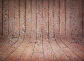 fondale in legno marrone pavimento su parete nera in fondo all'aperto e fondo di struttura dell'annata della vecchia plancia di legno. parete in legno plancia orizzontale naturale foto