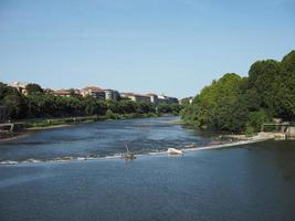 fiume po a torino foto