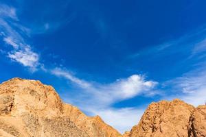 paesaggio delle montagne nel sinai egitto foto