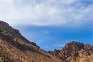 paesaggio delle montagne nel sinai egitto foto