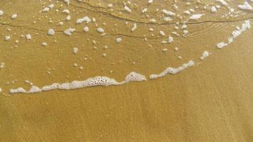 sfondo naturale con spiaggia di sabbia gialla