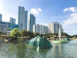 incheon, corea del sud - 2021 - parco acquatico con fontane foto