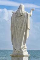 statua di santa margherita foto