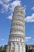 torre di pisa in italia foto