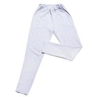 pantaloni sportivi grigio chiaro mockup isolato sfondo bianco copia-spazio foto