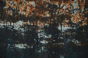 superficie metallica arrugginita con residui di vernice blu come immagine di sfondo. copia, spazio vuoto per il testo foto