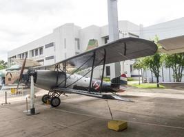 museo dell'aeronautica reale tailandese bangkokthailand18 agosto 2018 l'esterno dell'aereo ha molti grandi velivoli. per imparare più da vicino. il 18 agosto 2018 in thailandia. foto