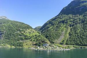 crociera nel fiordo di Geiranger in Norvegia foto