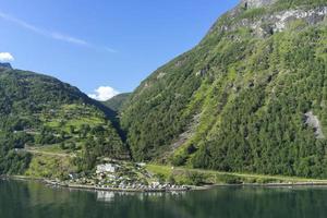 crociera nel fiordo di Geiranger in Norvegia foto