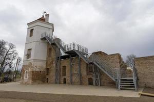 Il castello di halshany o holszany è la residenza in rovina della famiglia dei magnati sapieha ad halshany, in bielorussia foto