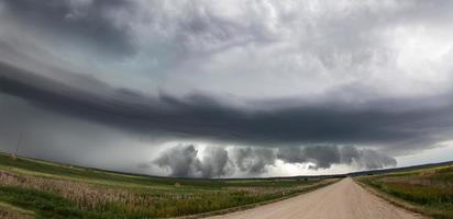 nuvole di tempesta della prateria foto