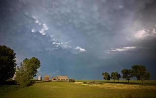 nuvole di tempesta della prateria foto