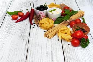 ingredienti alimentari italiani foto