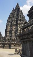 kranggan, bokoharjo, sleman, yogyakarta, indonesia, 30 luglio 2018. candi prambanan o tempio di prambanan. un complesso di templi indù nella regione speciale di Yogyakarta. foto