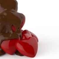 primo piano sciroppo di cioccolato che perde sopra il simbolo a forma di cuore foto