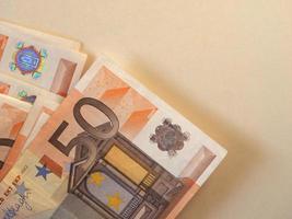 banconote in euro eur, unione europea eu con spazio di copia foto