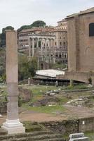 ruderi della casa delle vestali nel foro romano. Roma, Italia foto