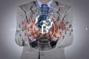 uomo d'affari che lavora con il nuovo computer moderno e il diagramma virtuale di bitcoin cryptocurry come concetto. foto