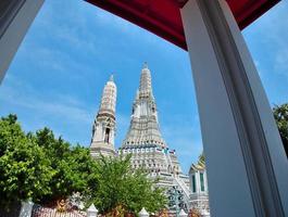 bangkok thailandia08 aprile 2019wat arun ratchawararam ratchawaramahawihan un tempio buddista esisteva nel sito di wat arun sin dai tempi del regno di ayutthaya. foto