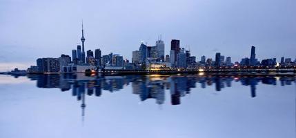 scatto notturno città di toronto foto