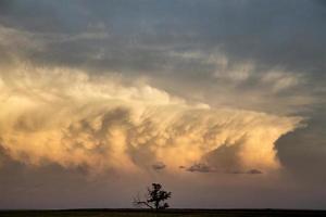 nuvole di tempesta saskatchewan foto