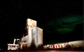 elevatore di grano per foto notturne