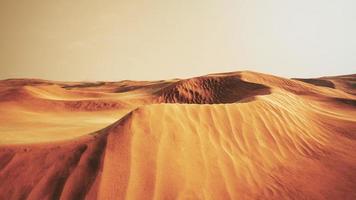 tramonto sulle dune di sabbia nel deserto. Death Valley, Stati Uniti foto