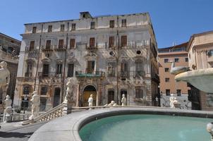 piazza pretoria a palermo foto