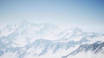 montagne artiche nel nord della Norvegia foto