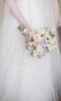 bellissimo bouquet da sposa di fiori foto
