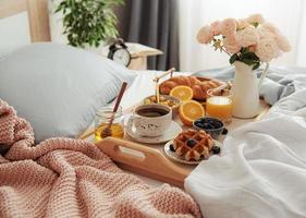 colazione a letto foto