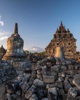 antico tempio in indonesia foto