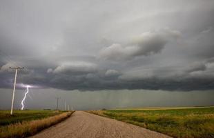 nuvole di tempesta della prateria foto