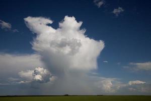 nuvole di tempesta della prateria foto